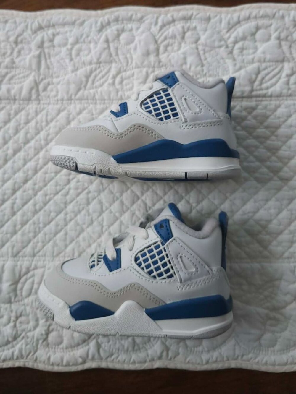 Baby Jordan 4 Retro Military Blue White Toddler Size 4C - Picture 5 of 8